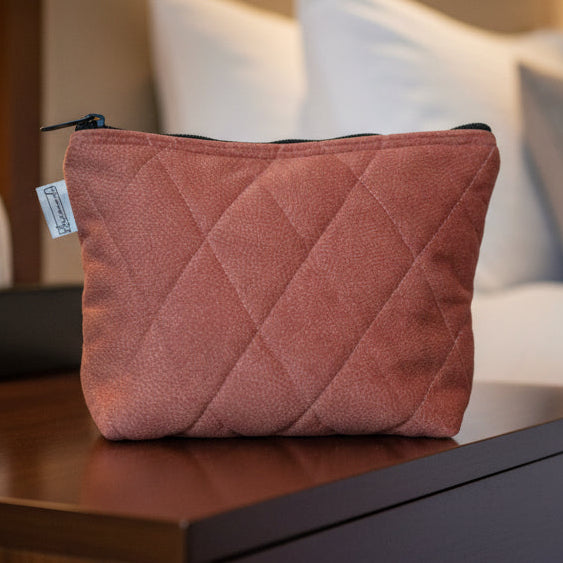 Quilted Handheld Pouch