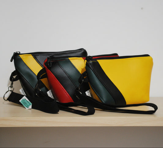 JAMDUNG Pouch w/ wristlet