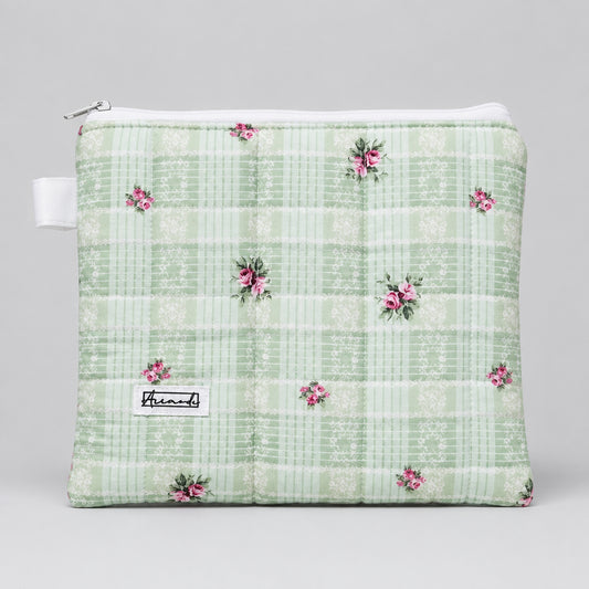 Pouches / Wallets