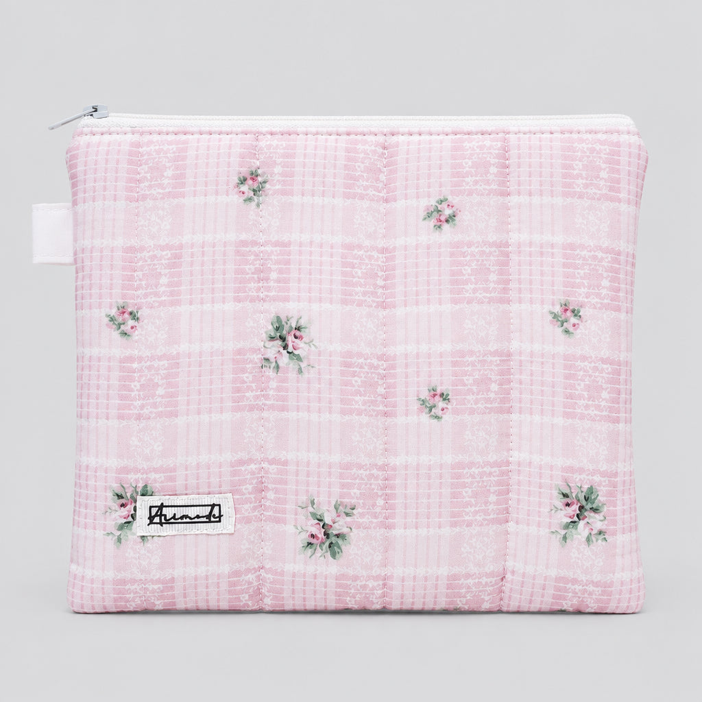 Pouches / Wallets